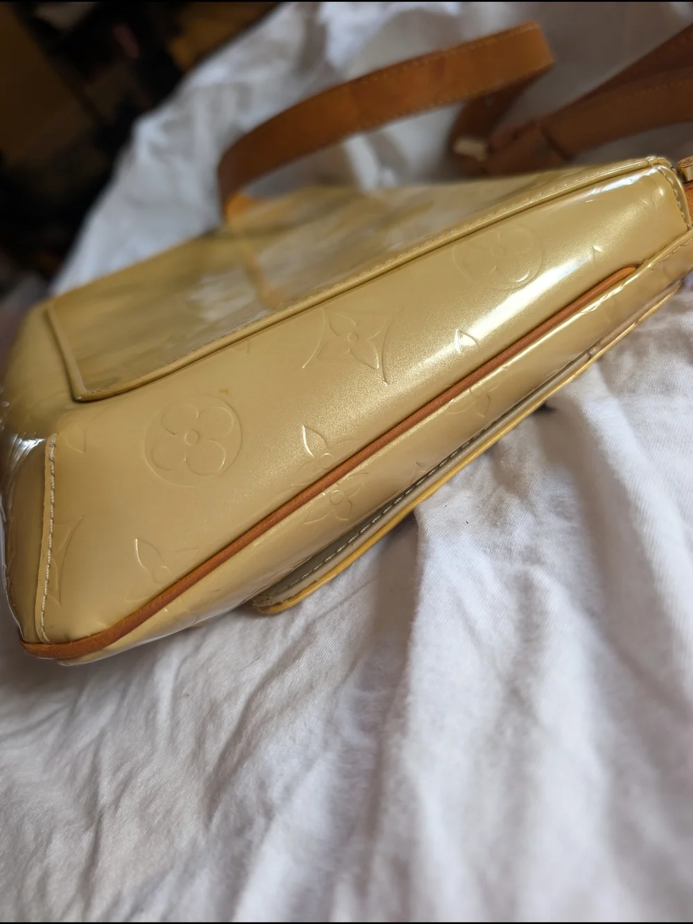 Louis Vuitton Beige Vernis Monogram Crossbody Bag